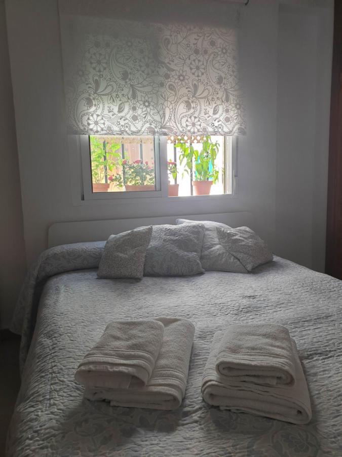 Apto. Planta Baja Y Cochera Barrio San Basilio 코르도바 외부 사진